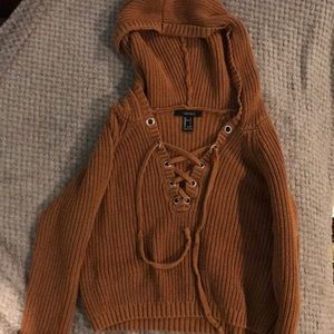 Long sleeve cropped sweater